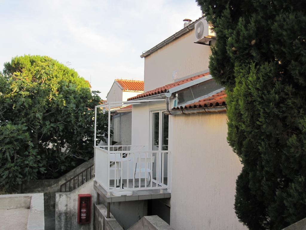 Apartman Zaglav Apartment Martinšćica Exterior foto